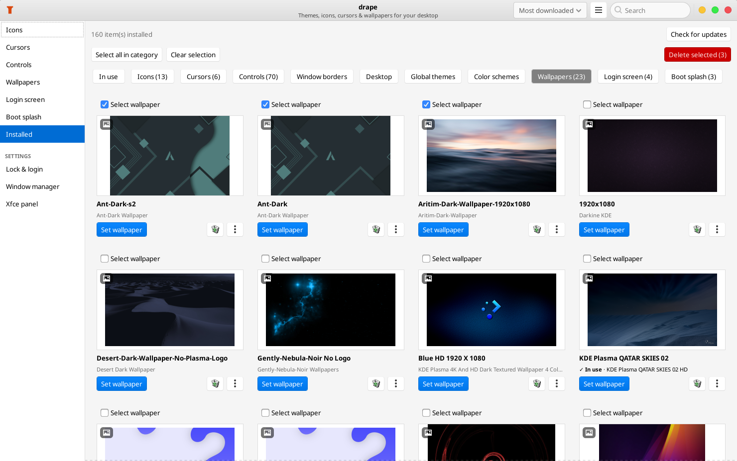Installed wallpapers with selection checkboxes and a Delete selected button